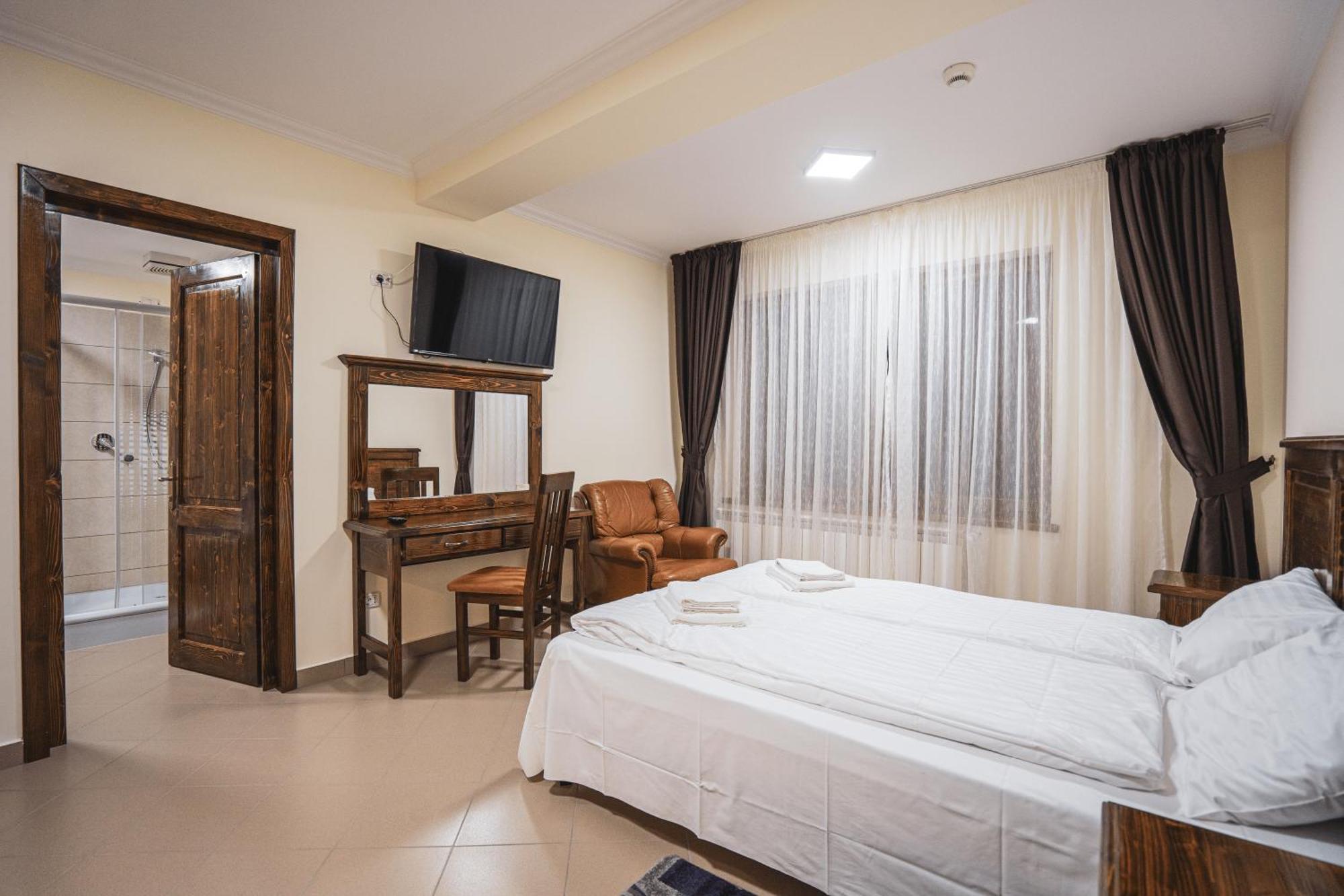 Hotel Rabbit Bran Moieciu de Jos Extérieur photo