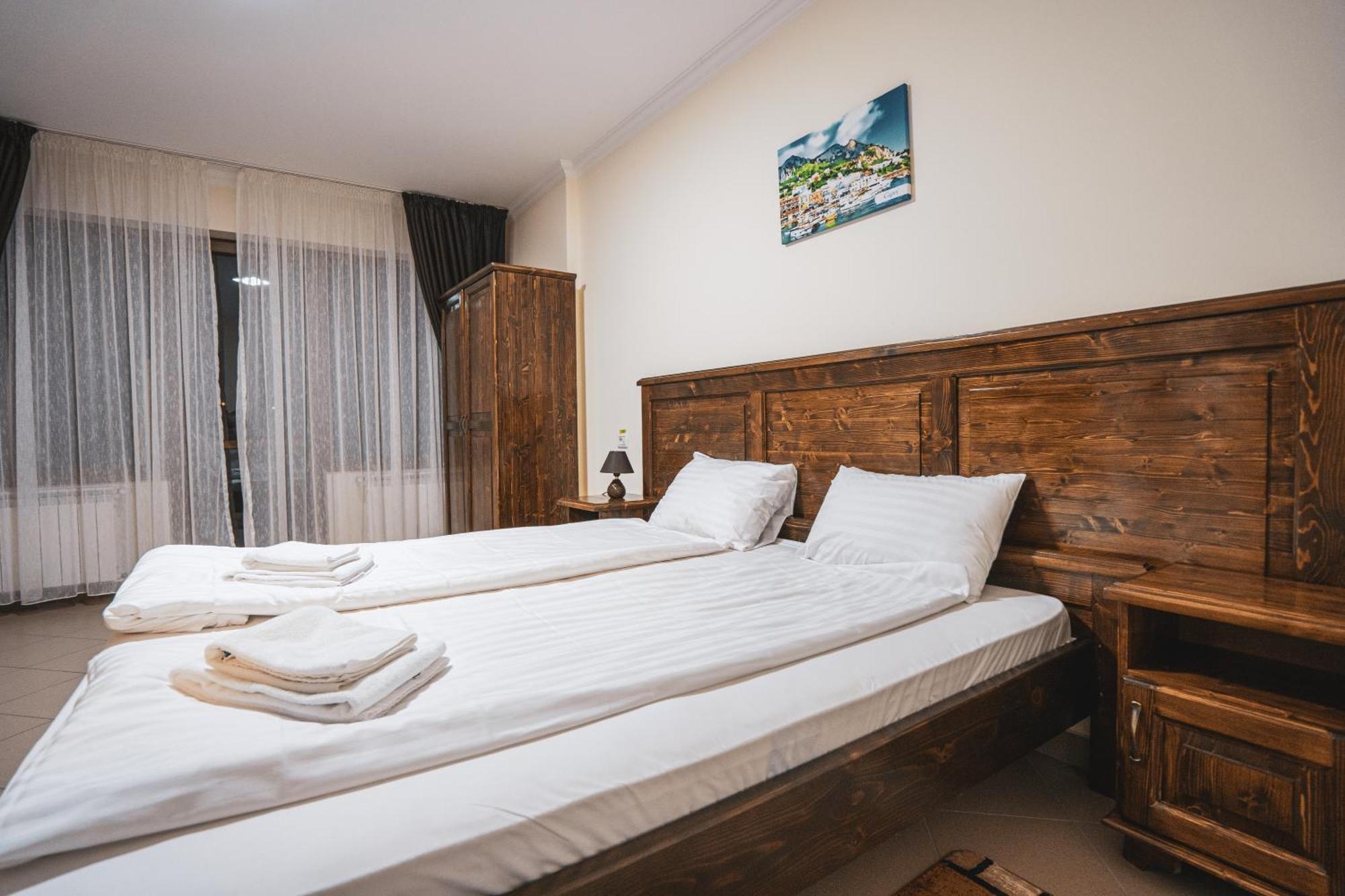 Hotel Rabbit Bran Moieciu de Jos Extérieur photo